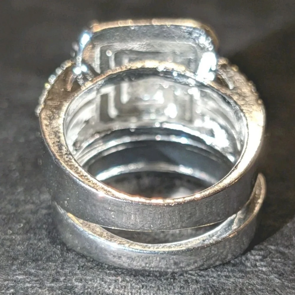 Shimmering Cluster Engagement /Wedding Set 5Ct Lab Created Diamond Unisex